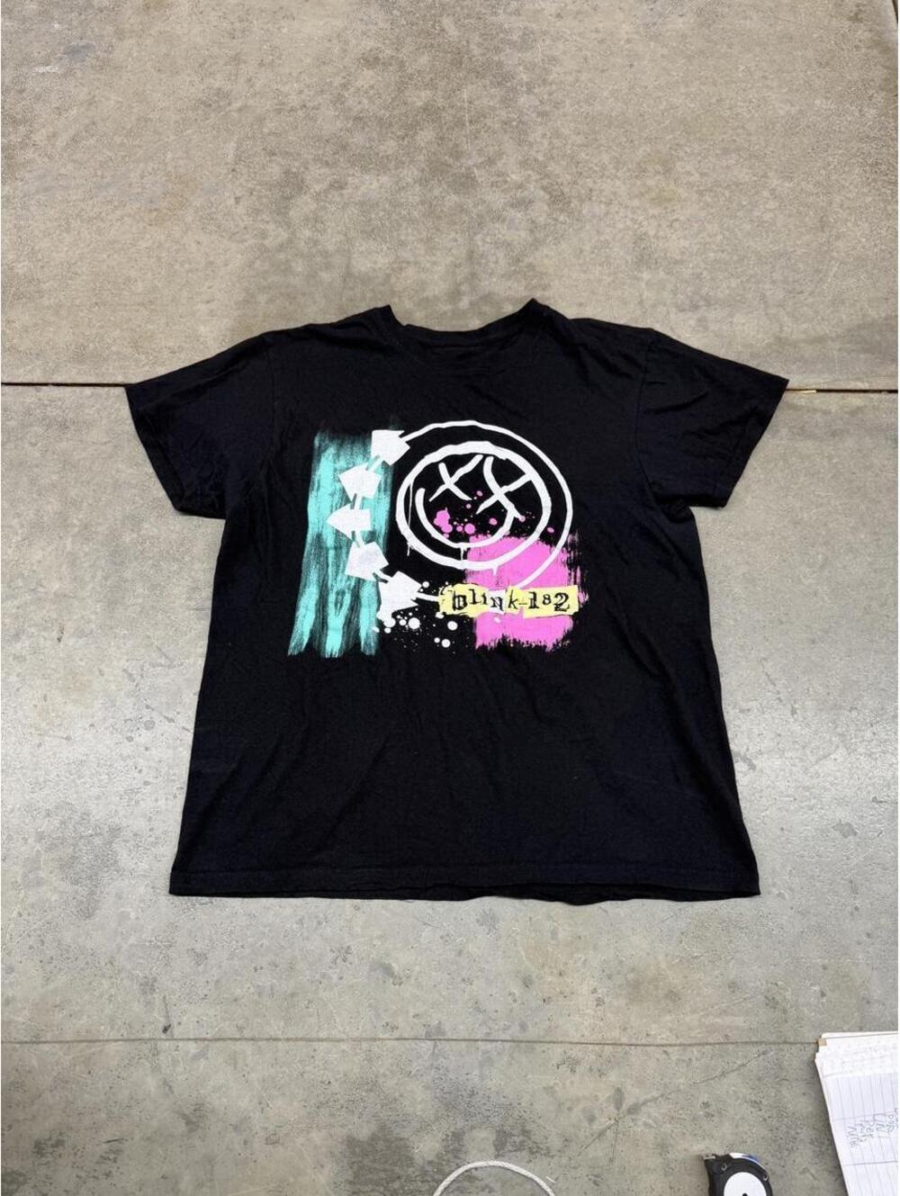 vintage blink 182 faded black pop punk band shirt size large